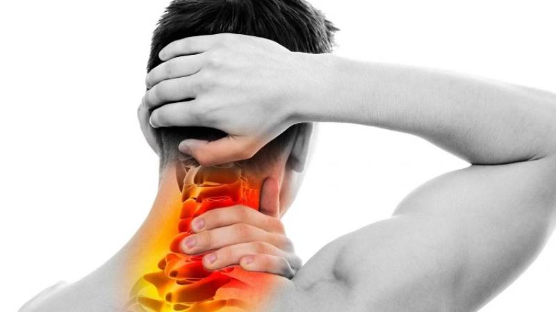 Máy massage có gây lệch đốt sống cổ không?