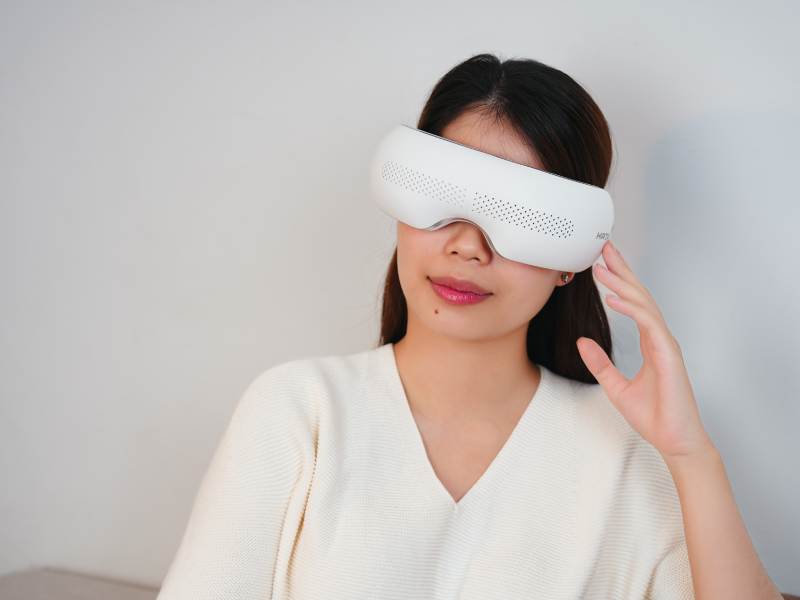 Máy massage mắt là gì?