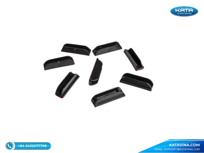 Miếng đế nhựa giữ rèm bám chắc vào khung cửa xe 