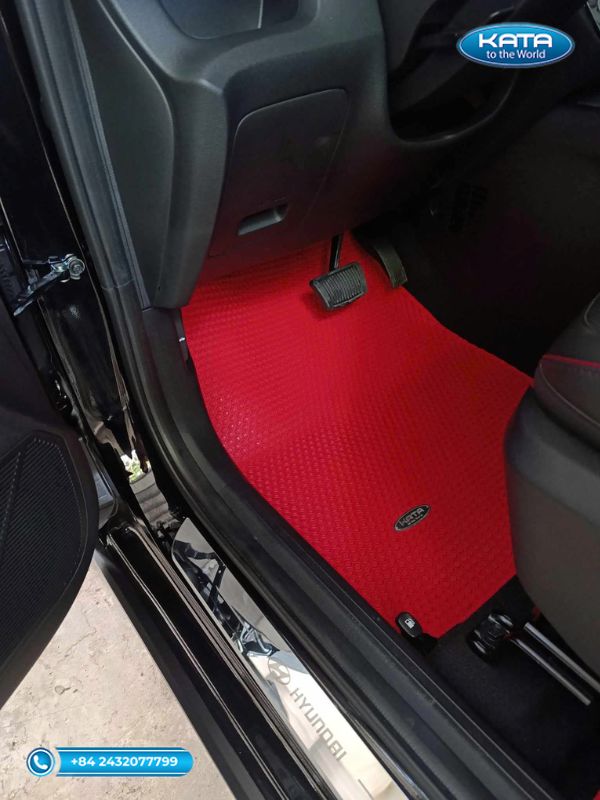 Thảm lót sàn ô tô Hyundai Stargazer 2024 màu đỏ ghế lái 