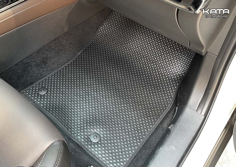 Thảm lót sàn ô tô Mazda CX-30 2024 màu đen ghế phụ