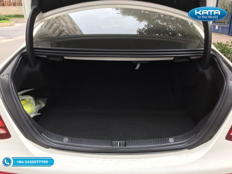  Thảm lót cao cấp Mercedes-AMG C 63 S E Performance lót cốp