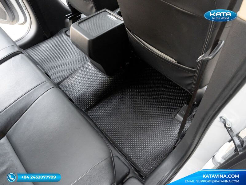 Thảm lót sàn ô tô Mitsubishi Xpander Cross 2023 màu đen ghế hàng 2