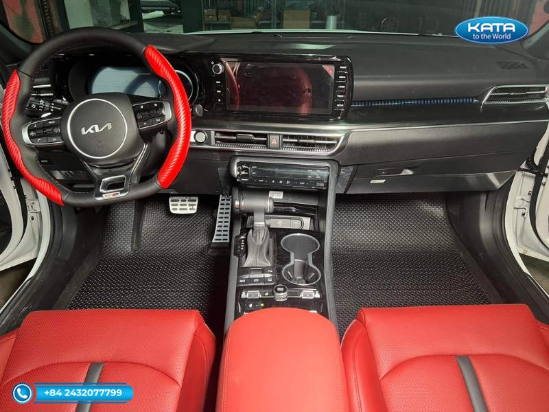 Thảm lót sàn ô tô Kia K5 2024 màu đen ghế lái 